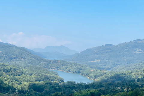 Happy Tour in Sri Lanka