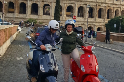 Rom: Halbtägige Vespa-Tour mit Fahrer