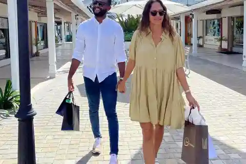 Montego Bay: Shopping and Snack Sampling Tour