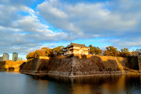 Visite du château et du temple d'Osaka avec audioguide multilingueVisite guidée du château et du temple d'Osaka avec audioguide multilingue