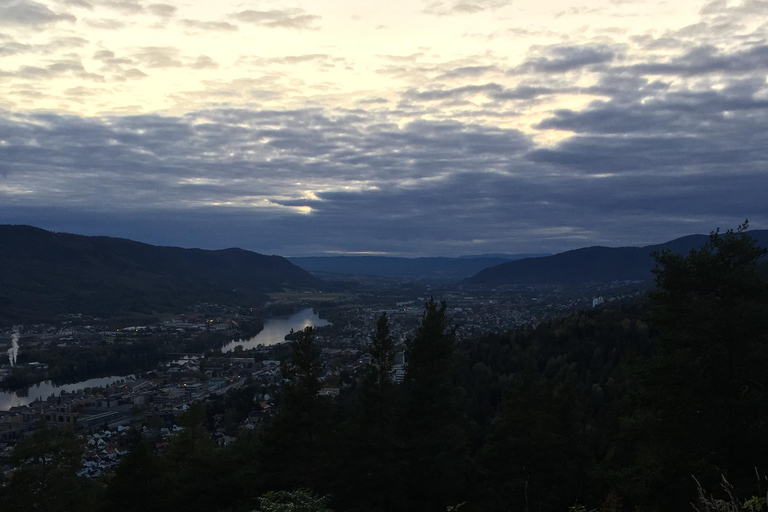 南挪威海岸之旅：峡湾、堡垒和世界尽头挪威南部海岸之旅：峡湾、堡垒和世界尽头