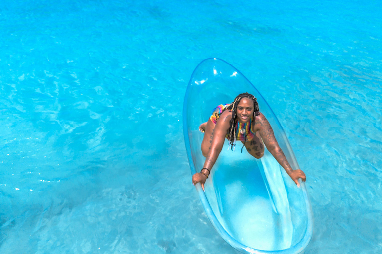 透明美景皮划艇澄澈之美皮划艇