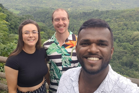 Dall&#039;aeroporto a Sigiriya: trasferimento privato con autista-guidaDall&#039;aeroporto a Sigiriya: transfer privato con autista-guida