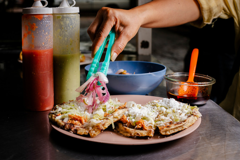 Cancún: Tortilla Trails Food Tour with 15+ Tastings
