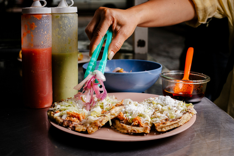 Cancún: Tortilla Trails Food Tour with 15+ Tastings