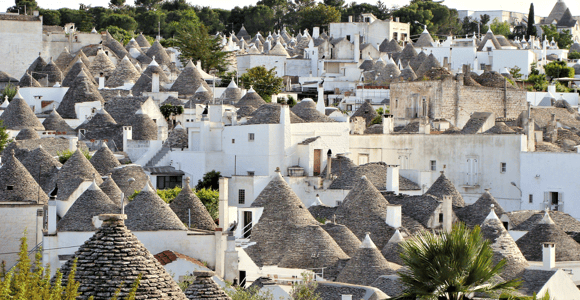 From Bari: Excursion to Alberobello by bus
