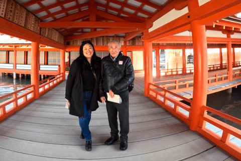 Tour privato di Hiroshima Miyajima e della Cupola della Bomba