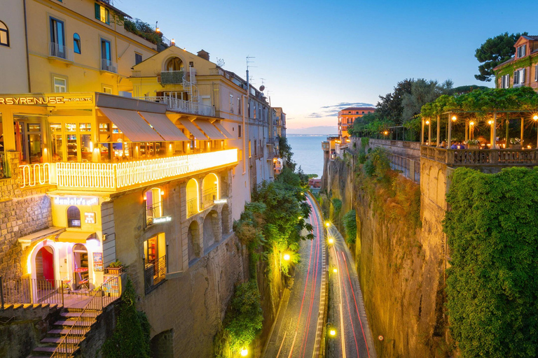 From Naples: Exclusive Tour of Amalfi Coast