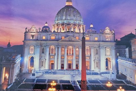 Rzym: piesza wycieczka VIP z przewodnikiem po Bazylice Świętego Piotra i kopule
