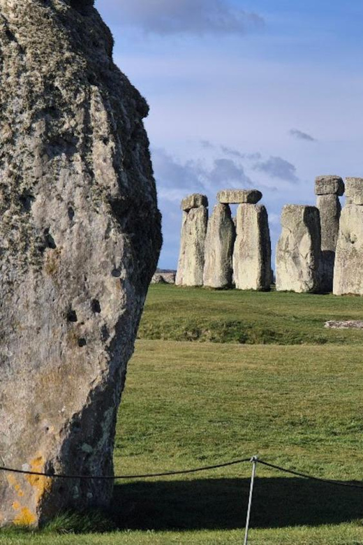 ストーンヘンジ vertical_520_780.jpg
