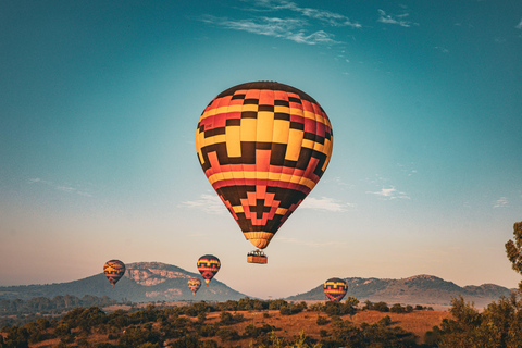 Cradle of Humankind: Balloon Flight & Breakfast