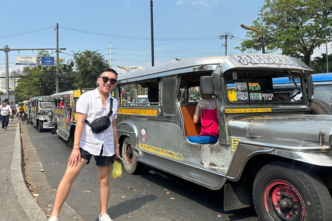 Esperienza di giro in tuktuk a Manila con Venus ⭐Tour della città di Manila con cibo e bevande