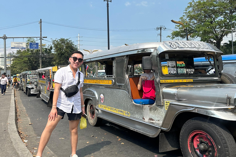 ⭐ Manila Tuktuk Ride Experience with Venus ⭐Manila City Tour with Food and Drinks