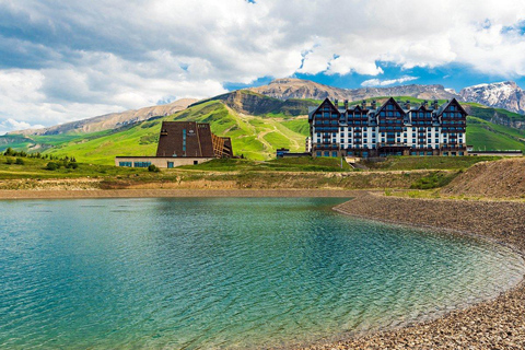 Baku to Shahdag Resort: Day Tour with Scenic Mountain Stops