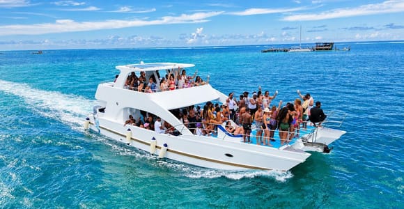 Punta Cana: Adult Only Hip-Hop Party Boat Open Bar & Snorkel