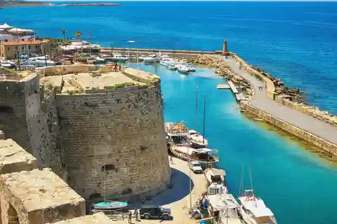 Paphos: Tur Kyrenia - S:t Hilarion och Bellapais kloster