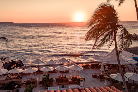 Cartagena: Sunset party at a private beach club, live DJ and swimming pool