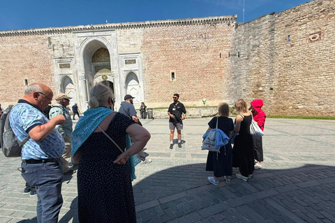 Istanbul: Explorer Pass - 120+ Attractions, Cruises & Tours Explorer Plus Pass - 1 Day
