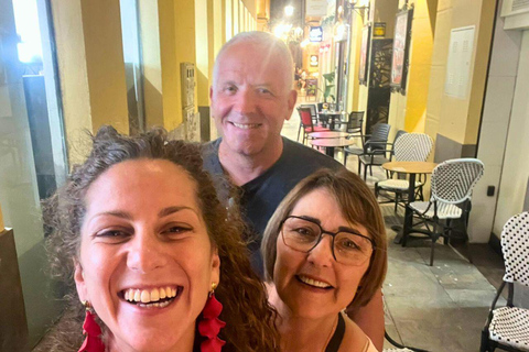 Malaga: Local Tapas Tour into Real Andalusian Culture Malaga: Local Tapas Tour into Real Andalusian Culture -ITA