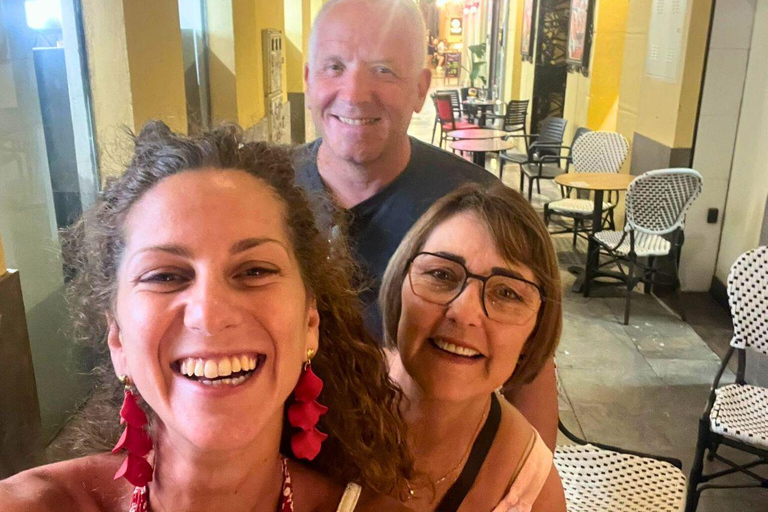 Malaga: Local Tapas Tour into Real Andalusian Culture Malaga: Local Tapas Tour into Real Andalusian Culture -ITA