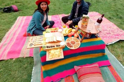 Cusco: Tecsecocha cliffs + Picnic | private |