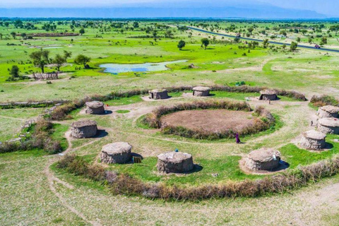 Arusha: 6-daagse Tanzaniaanse natuurwandeling en wildnisavontdekkingArusha: 6-daagse Tanzaniaanse natuurwandeling en wildnisavontuur