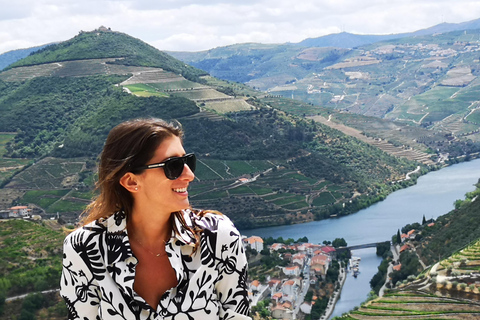 From Porto: Wine Trip w/ Tastings, Chef's Lunch & Boat Tour