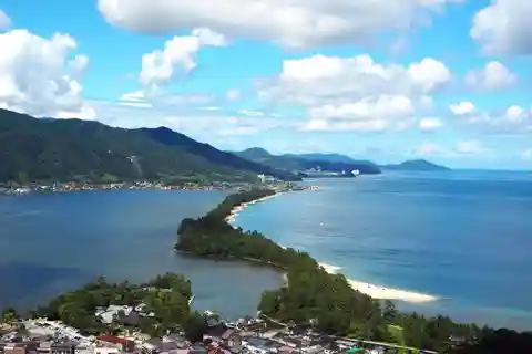From Osaka/Kyoto: Amanohashidate & Miyama Village Day Tour