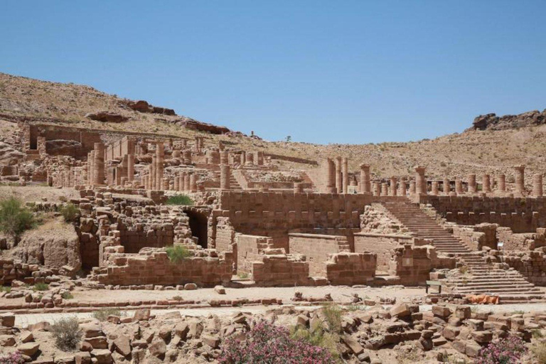 au départ d&#039;Amman : Excursion privée de 2 jours à Petra, Wadi Rum et la Mer Morte