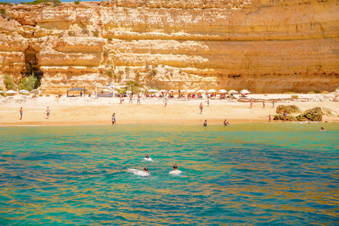 Albufeira: Crociera turistica con barbecue sulla spiaggia e open barDa Albufeira: crociera con grigliata e open bar