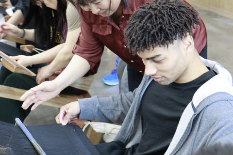 Zhangjiajie: Tujia Brocade Weaving and Tie-Dye Workshop