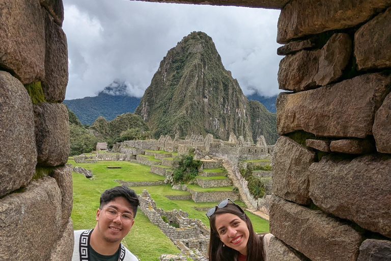 Cusco 4-d | Humantay Lake and Machu Picchu | All Included Cusco 4-d+ 2⭐Hotel | Humantay Lake and Machu Picchu