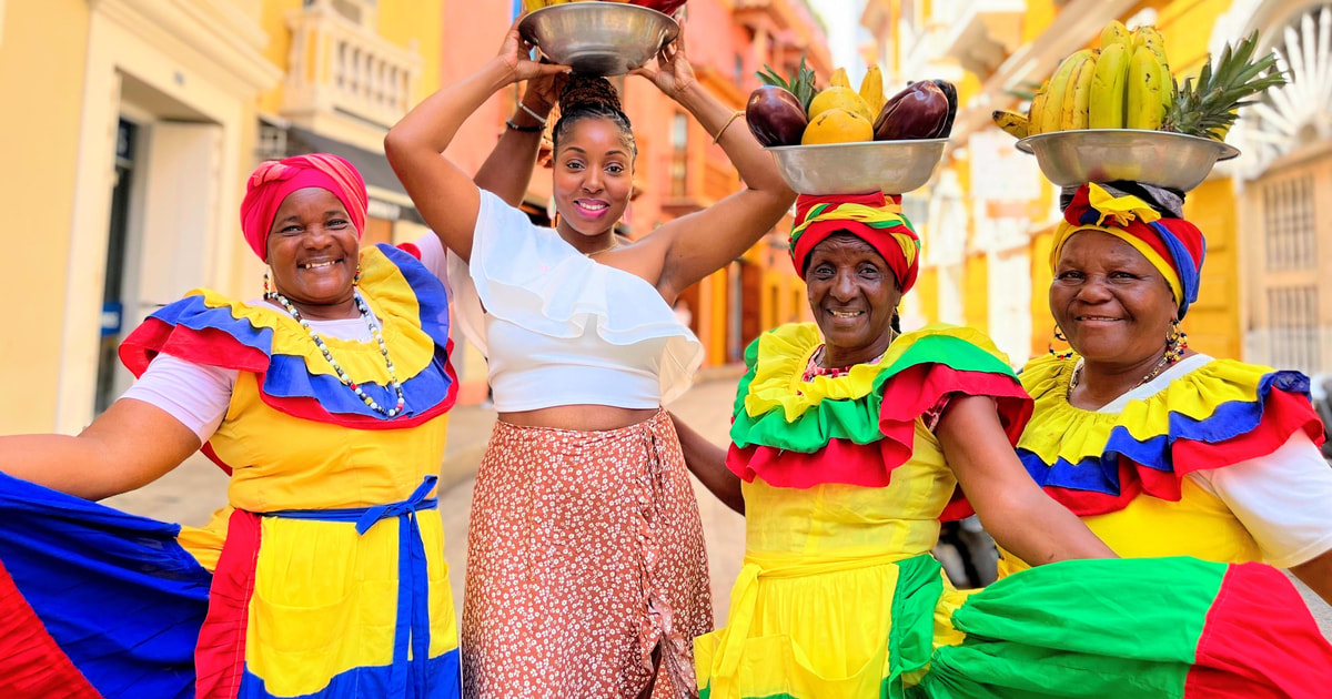 Cartagena Sunset Walking Tour: History, Walls & Getsemaní | GetYourGuide