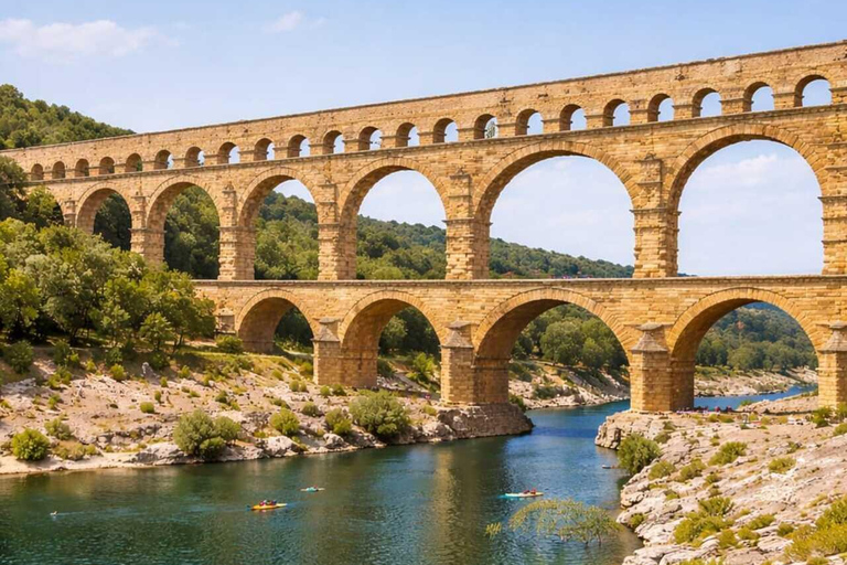 Avignon: Pont du Gard Vineyards, Wine Tasting, Heritage Tour