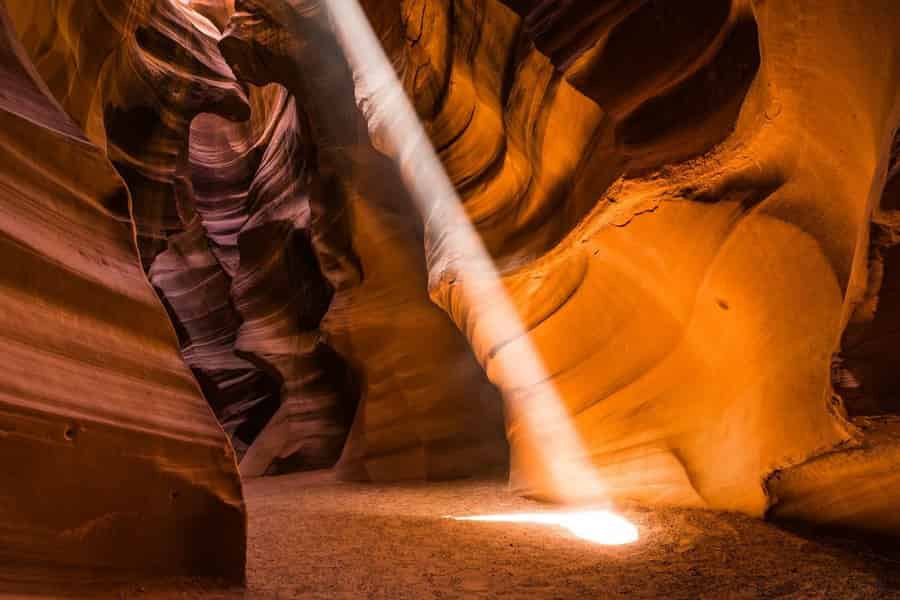 Page: Upper Antelope Canyon Sightseeingtour w/ Entry Ticket. Foto: GetYourGuide