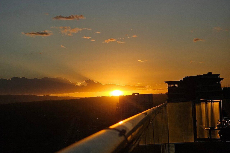 Nairobi: Evening City Tour with Dinner and Hotel Pickup