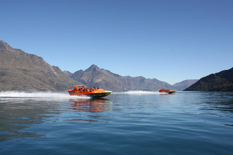 Queenstown: Jet Boat Adventure with Thunder Jet 30-Minute Experience