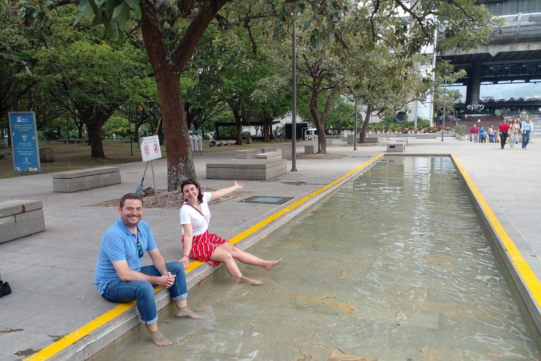 Medellin: Pablo Escobar y City Tour privado. 2 tours en 1 Medellin: pablo escobar y city tour privado. 2 tours en 1