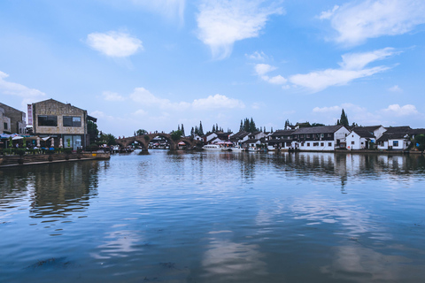 Xangai: Excursão de um dia particular a Zhujiajiao Water Town e City Tour