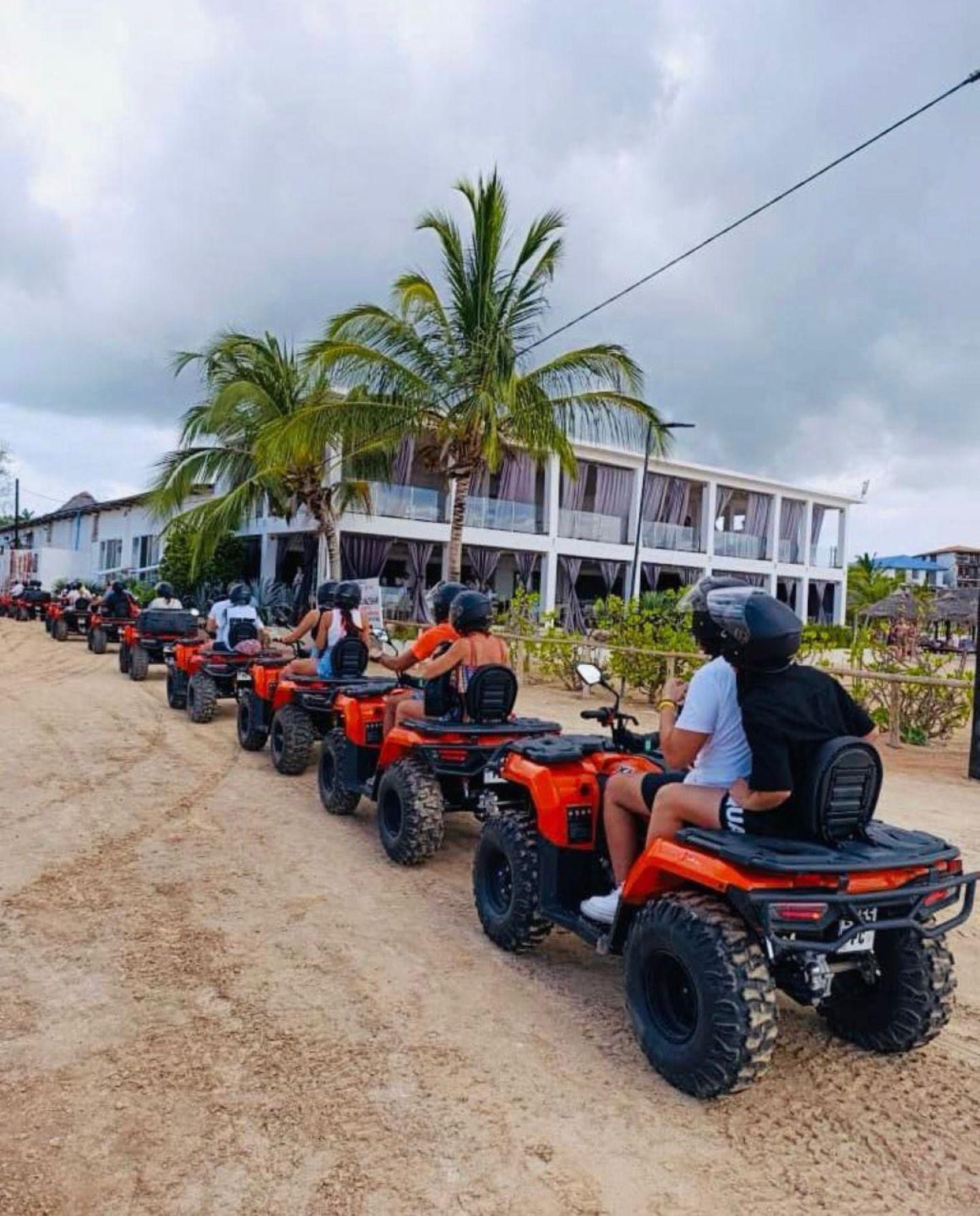 Sansibar, Nungwi/Kendwa: 2-stündige Quad-Tour – Dörfer & Küste