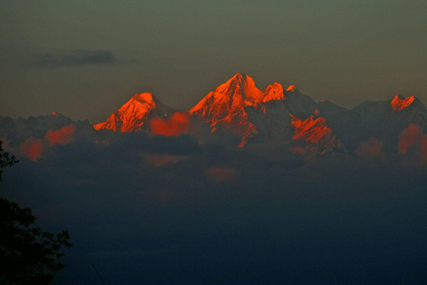 Kathmandu: Nagarkot Sunrise and Bhaktapur Day Trip