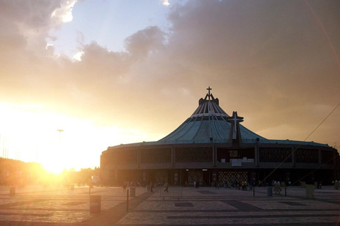 Città del Messico: tour di Teotihuacan, Tlatelolco e GuadalupeTour privato