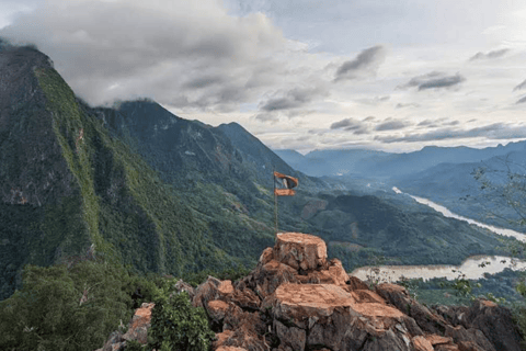 Muang Xay: 3-Day Oudomxay, Nongkho, & Luang Prabang Tour