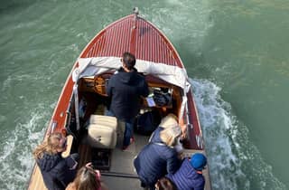 Venedig: Unterstützung + Wassertaxi vom Bahnhof zum Hotel