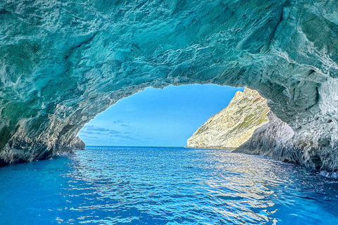 Shipwreck & Blue Caves - Land & Sea Tour (Small Group) Guided tour in english - italian - polish