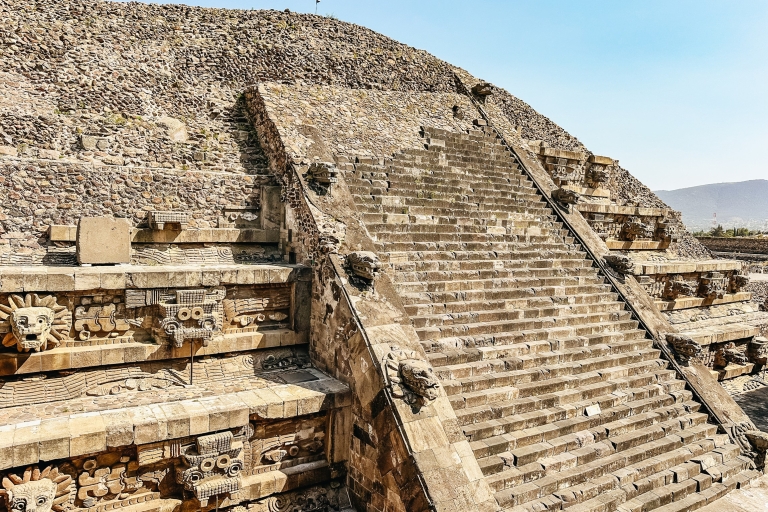 Tour 1 día Teotihuacán, santuario Guadalupe, Tlatelolco