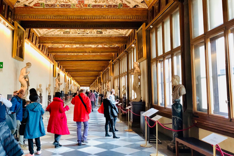 Florence : Visite guidée en petit groupe de la Galerie des Offices avec billet d&#039;entréeVisite guidée en russe