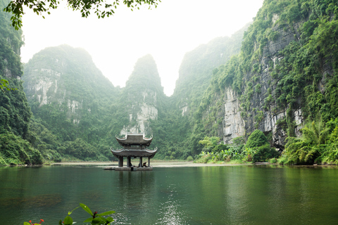Ninh Binh, Trang An, Bai Dinh Pagoda, and Mua Cave