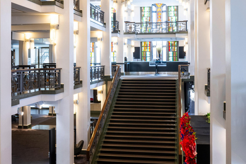 Berlin: BLINDED by DELIGHT Grand Show Friedrichstadt-Palast Premium price category