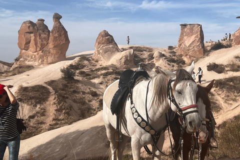 ¡Excursión de 2 días a Capadocia con almuerzo!Excursión de 2 días a Capadocia con almuerzo y entradas